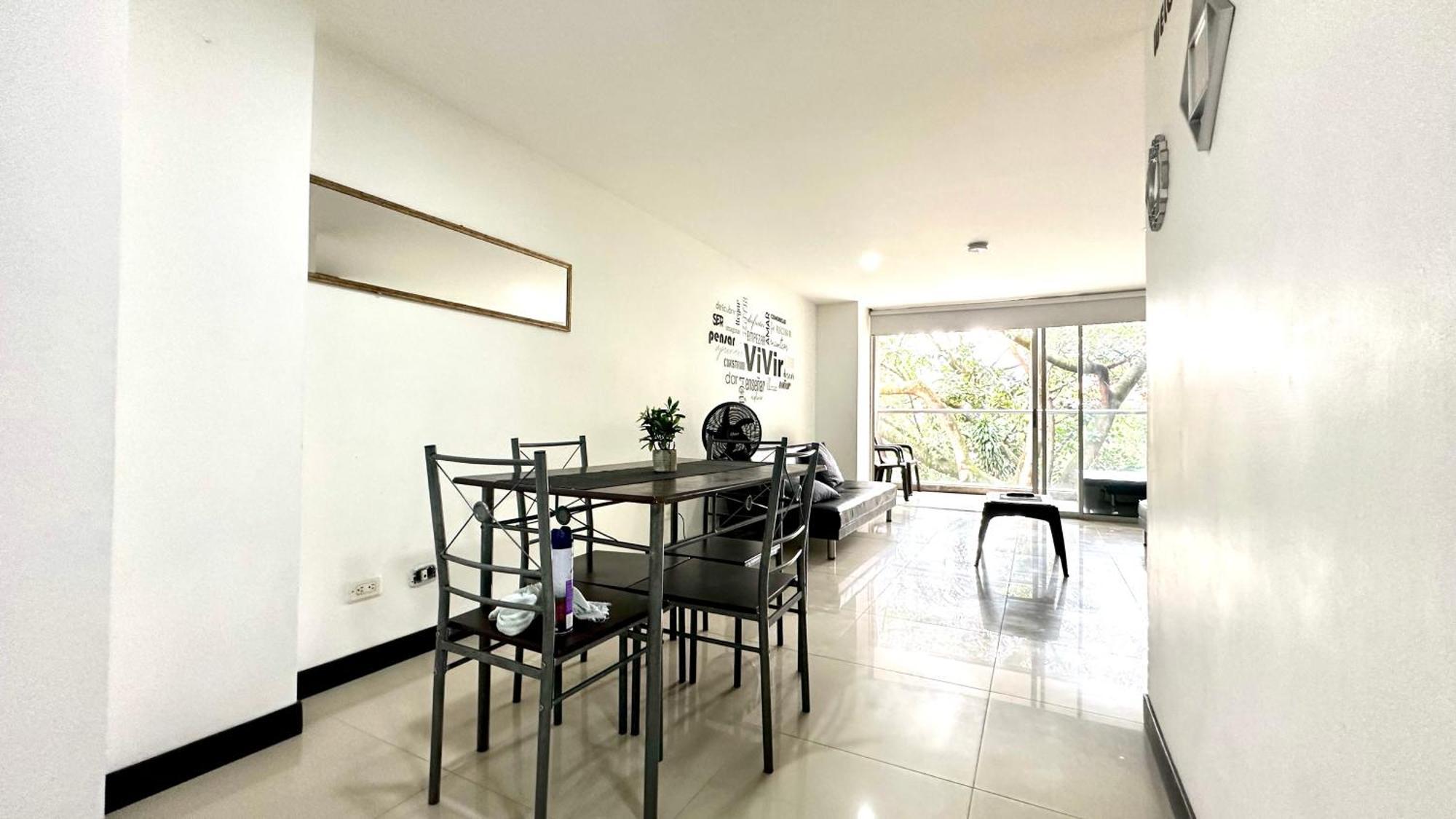 Apto Moderno En Laureles メデジン エクステリア 写真